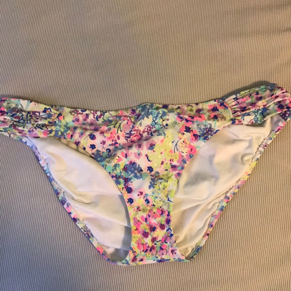 Victoria's Secret bathing suit bottoms
